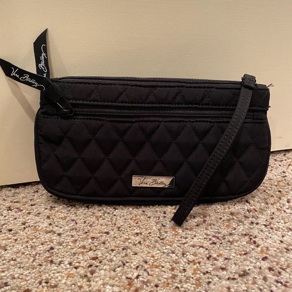 Vera Bradley wristlet - Picture 1 of 3